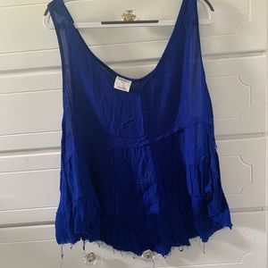 [Free People] vibrant blue v-neck top